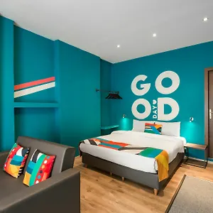 Apartment Colors Living, Thessaloniki
